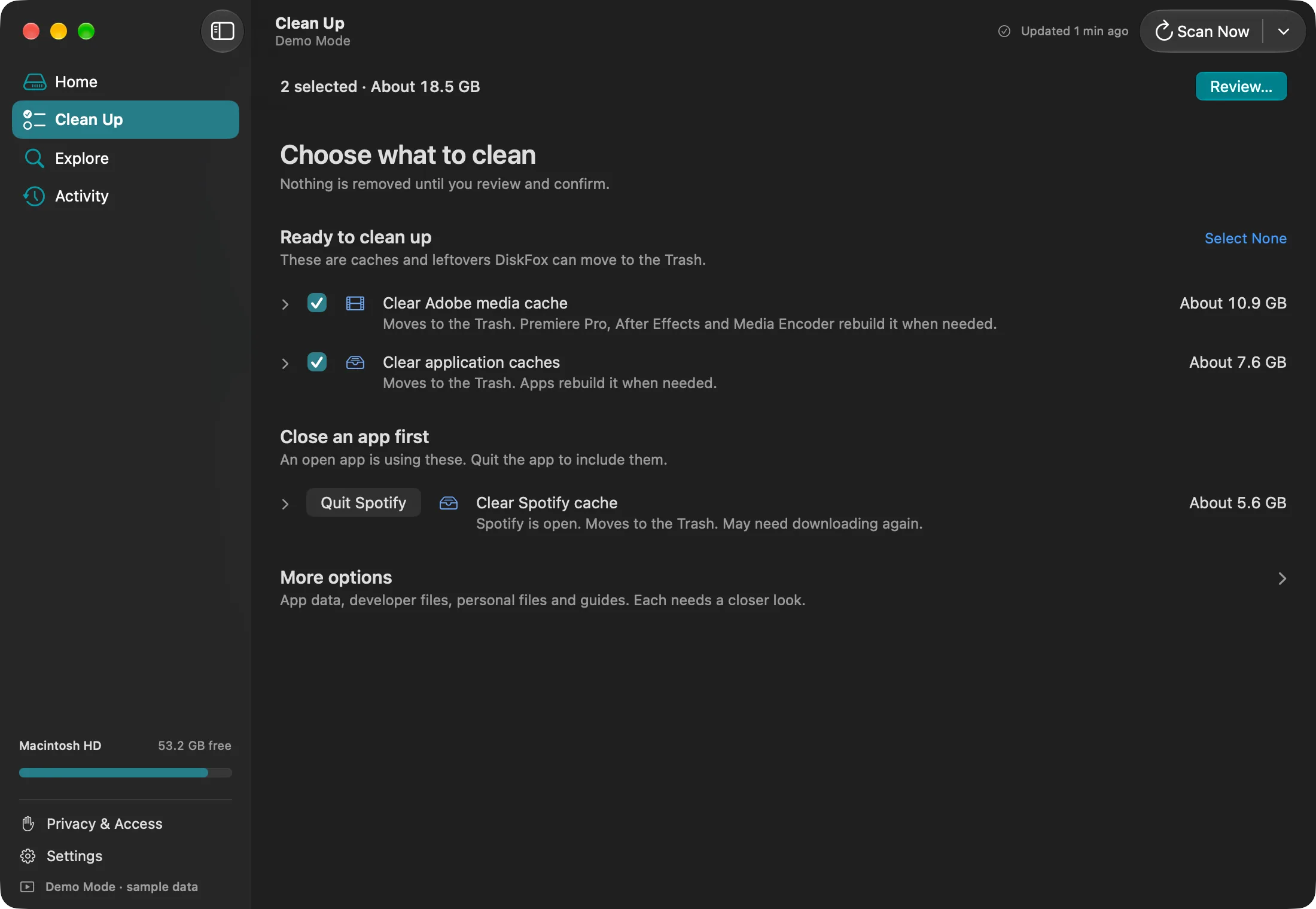 DiskFox Clean Up in Demo Mode: two caches selected for review, about 18.5 GB, and an app to close first
